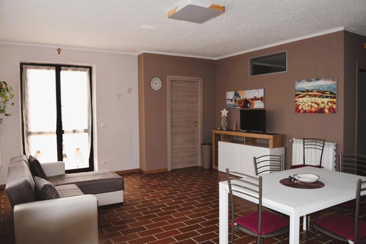 Maison Younesco - Villa Indipendente Exclusive Castagnole delle Lanze Kültér fotó