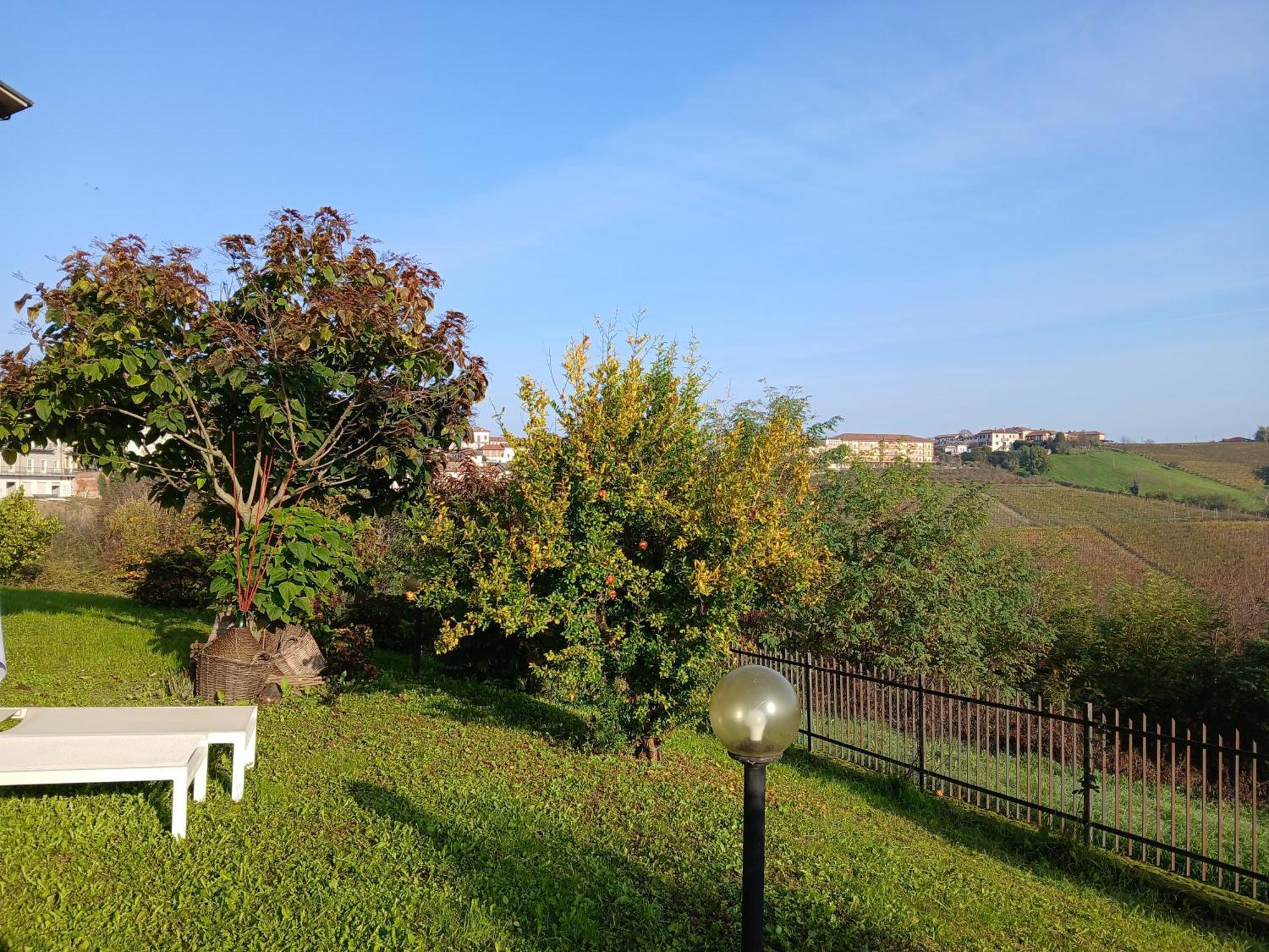 Maison Younesco - Villa Indipendente Exclusive Castagnole delle Lanze Kültér fotó